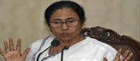 মাঝ আকাশে হঠাৎ দুর্বিপাকে পড়ল মুখ্যমন্ত্রী মমতা বন্দ্যোপাধ্যায়ের বিমান